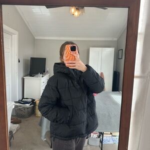 Gap puffer jacket